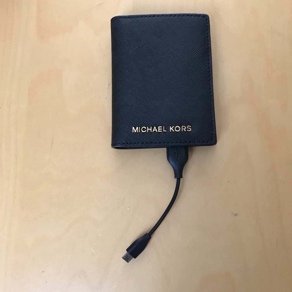 Michael Kors Wallet Charger/Battery